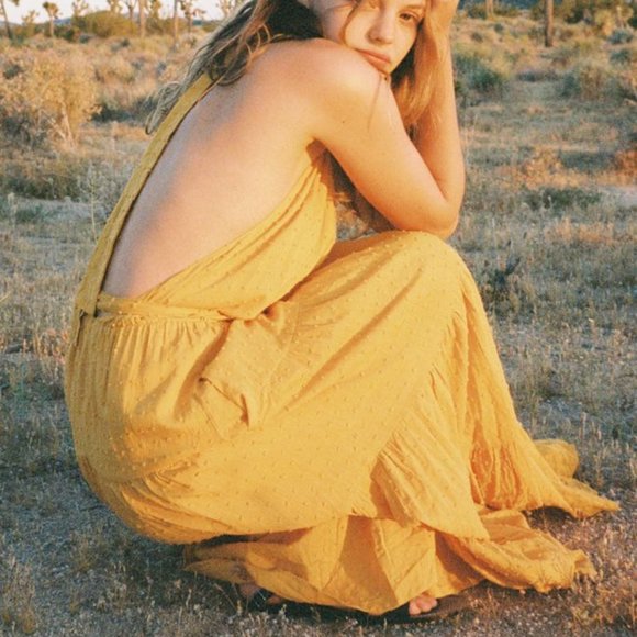 Dress Forum Tiered Halter Midi Dress - Picture 1 of 5